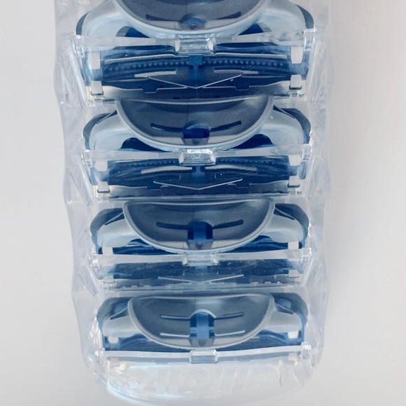 Shick Replacement Razor Heads - 4 Pack - Picture 4 of 10